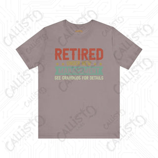 Men’s Funny ’Retired Under New Management’ Shirt: Humorous Gift for Grandpas Perfect for Family Time with