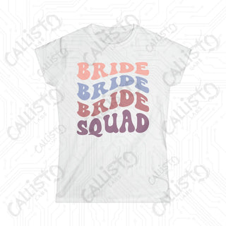 Retro print ’Bride Squad’ bridal party women’s tee