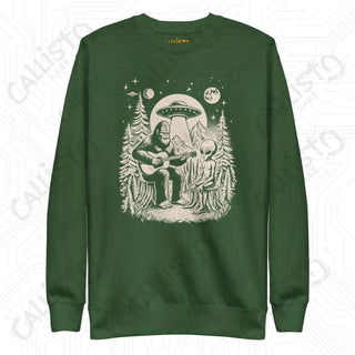 Men’s Funny Bigfoot and Alien Campfire Premium Sweatshirt - Forest Green / S