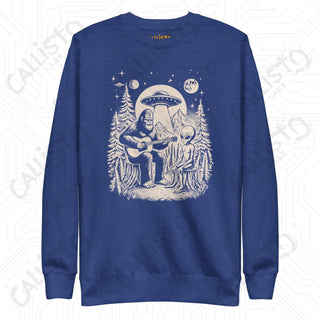 Men’s Funny Bigfoot and Alien Campfire Premium Sweatshirt - Team Royal / S